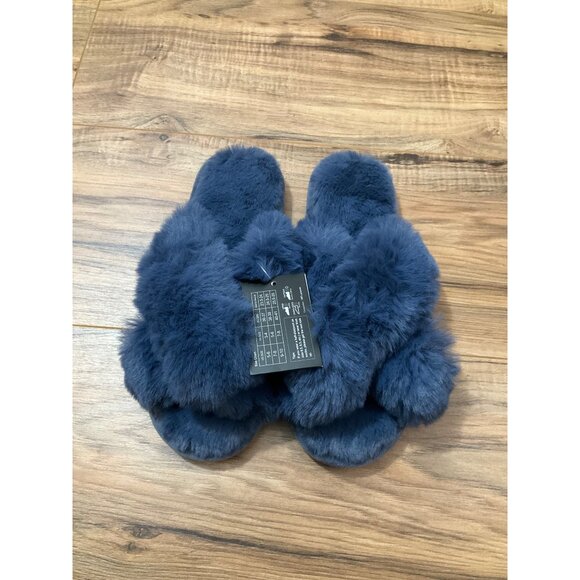 NWT Women's Parlovable Fuzzy Slippers Comfy Cross Band House Shoes   Size 5-6 Sm - Picture 2 of 9